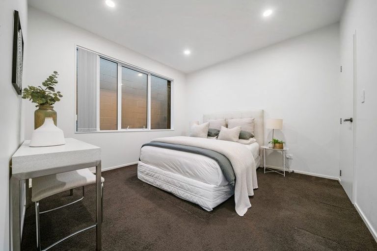 Photo of property in 34 Windlass Street, Long Bay, Auckland, 0630