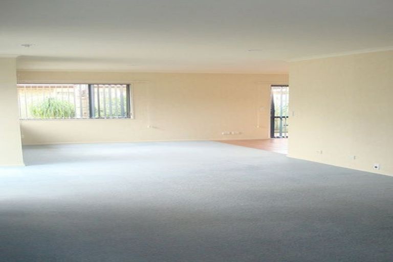 Photo of property in 7 Ardkeen Place, East Tamaki, Auckland, 2016