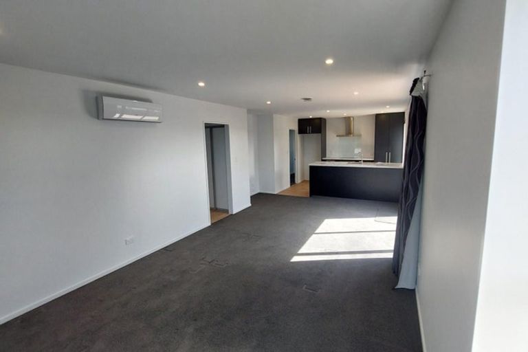 Photo of property in 18 Grimwood Street, Woodend, 7610