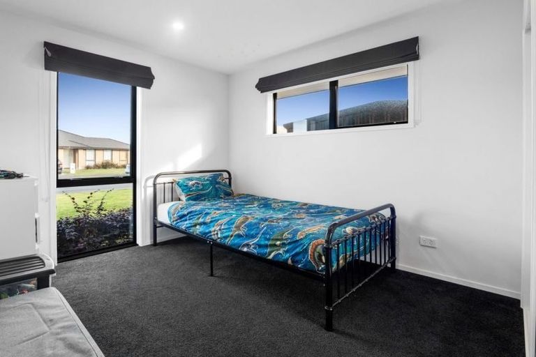 Photo of property in 3 Andesite Drive, Rolleston, 7614