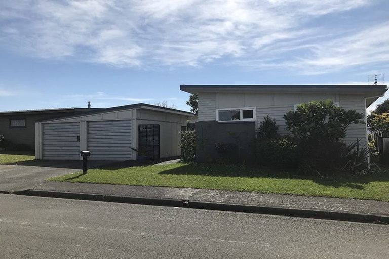 Photo of property in 26 The Quarterdeck, Whitby, Porirua, 5024