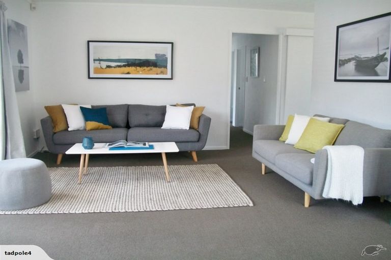 Photo of property in 24 Garton Drive, Massey, Auckland, 0614