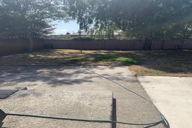 Photo of property in 41 Lyndhurst Crescent, Aranui, Christchurch, 8061