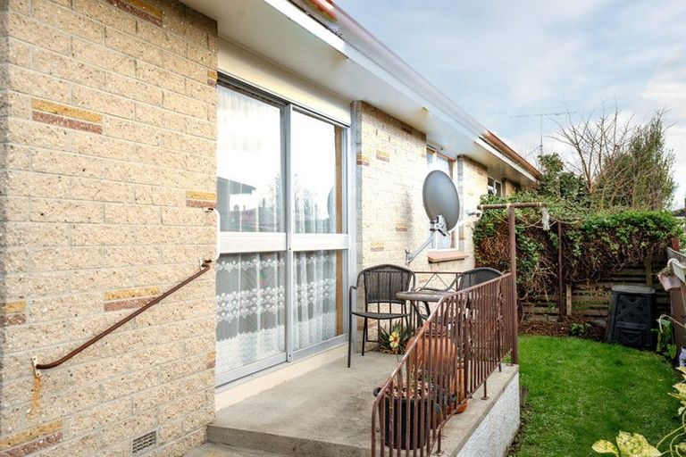 Photo of property in 1/14 Chaucer Street, Milton, 9220