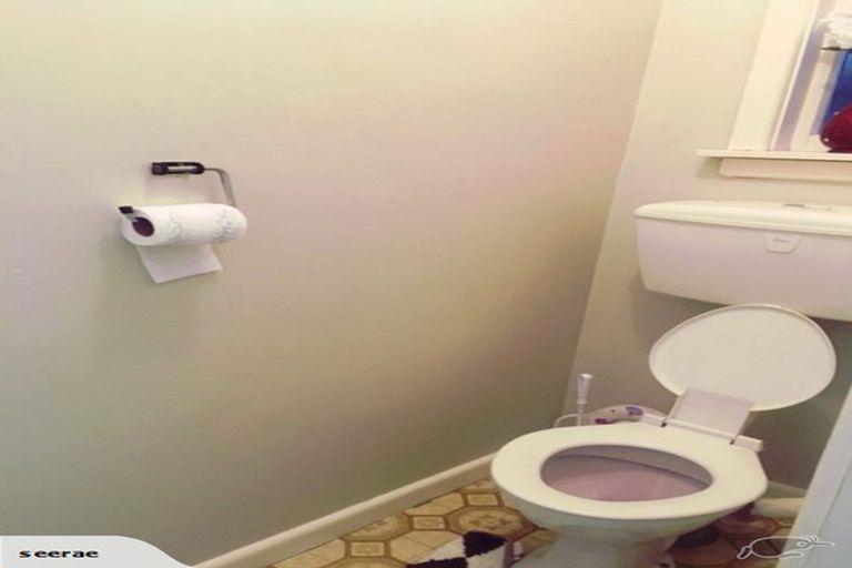 Photo of property in 2/12 Roslyn Avenue, Mairehau, Christchurch, 8052