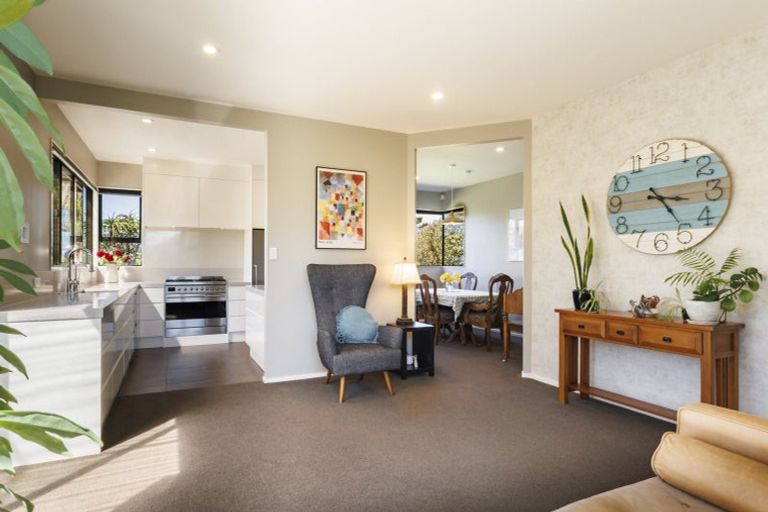 Photo of property in 20 Nether Green Crescent, Johnsonville, Wellington, 6037