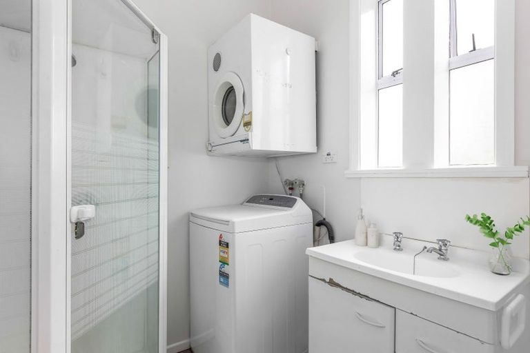 Photo of property in 275 Adelaide Road, Newtown, Wellington, 6021