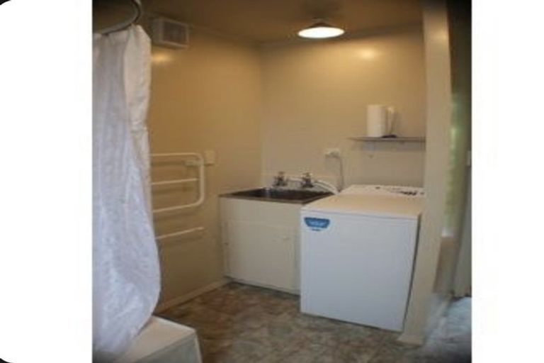 Photo of property in 15 Daniell Street, Newtown, Wellington, 6021