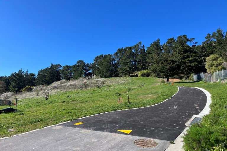 Photo of property in 11 Kairuri Lane, Heathcote Valley, Christchurch, 8022
