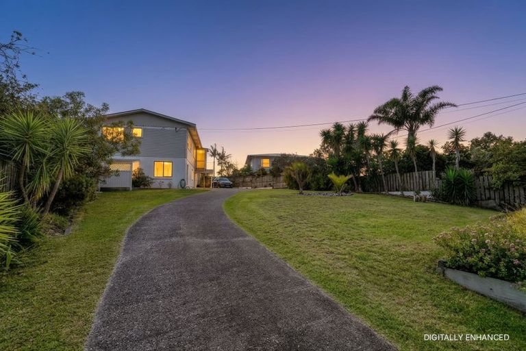 Photo of property in 59 Ruakaka Beach Road, Ruakaka, 0116