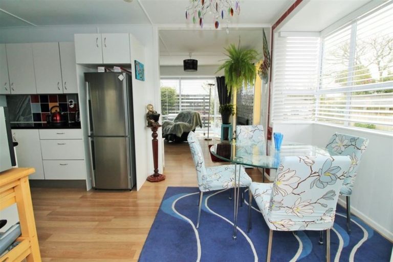 Photo of property in 25 John Street, Tokoroa, 3420