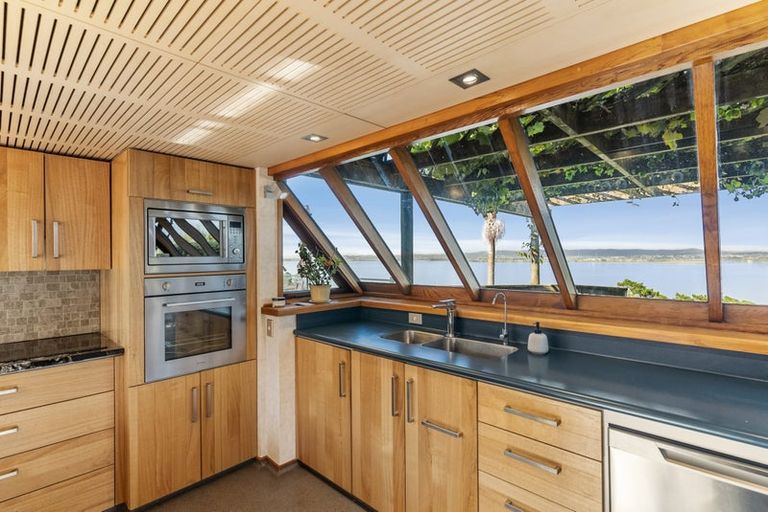 Photo of property in 36 Mayall Avenue, Beach Haven, Auckland, 0626