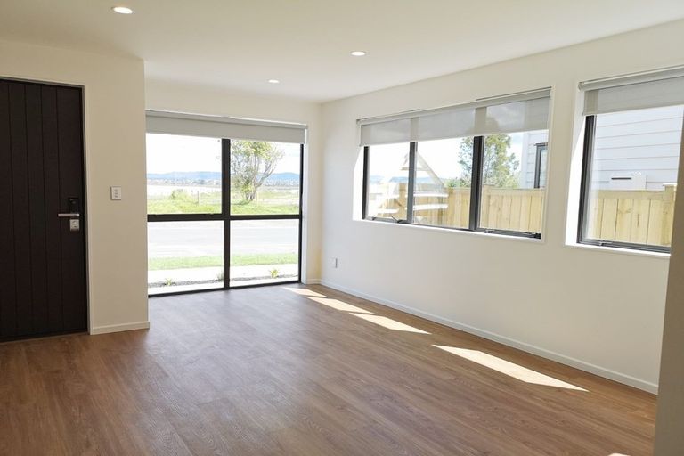 Photo of property in 17c Scott Road, Hobsonville, Auckland, 0616