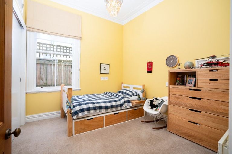 Photo of property in Lady Freyberg House, 18 Moturoa Street, Pipitea, Wellington, 6011