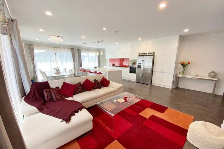 Photo of property in 6 Sauvignon Avenue, Ranui, Auckland, 0612
