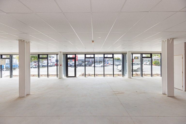 Photo of property in 321 Victoria Avenue, Wanganui, 4500