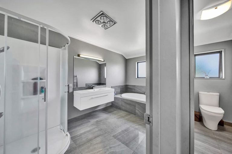 Photo of property in 456 Turuturu Road, Hawera, 4674