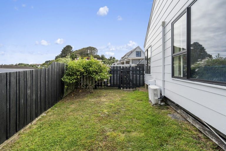 Photo of property in 84 Mercury Way, Whitby, Porirua, 5024