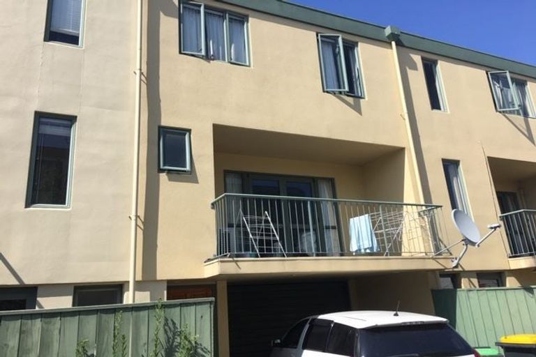 Photo of property in 2/2 Rex Street, Riccarton, Christchurch, 8041