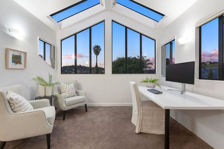 Photo of property in 10 Advance Way, Albany, Auckland, 0632