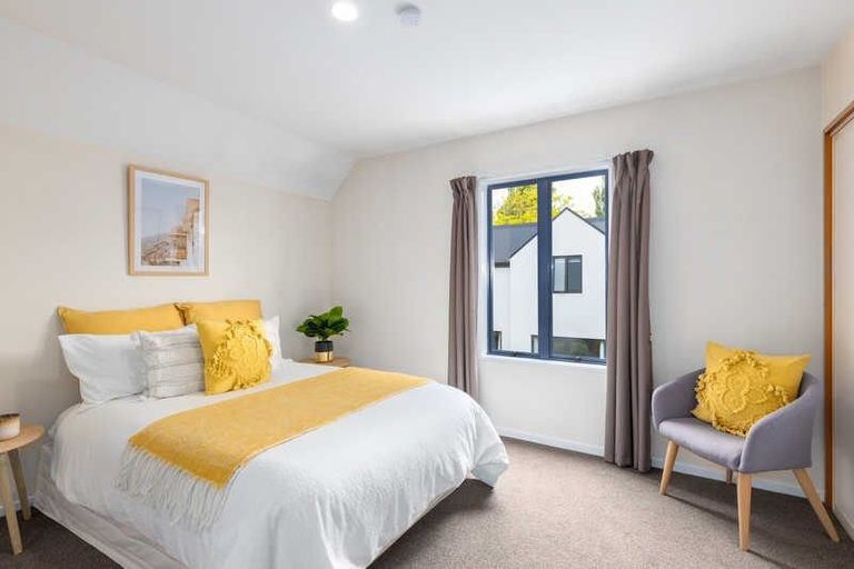 Photo of property in 2/526 Madras Street, St Albans, Christchurch, 8014