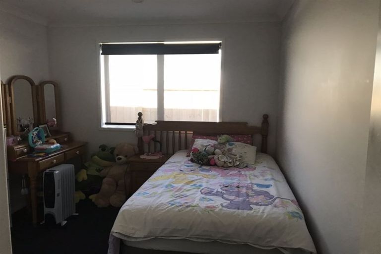Photo of property in 37 Piata Street, Papamoa Beach, Papamoa, 3118