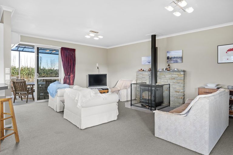 Photo of property in 87 Ostler Road, Twizel, 7901