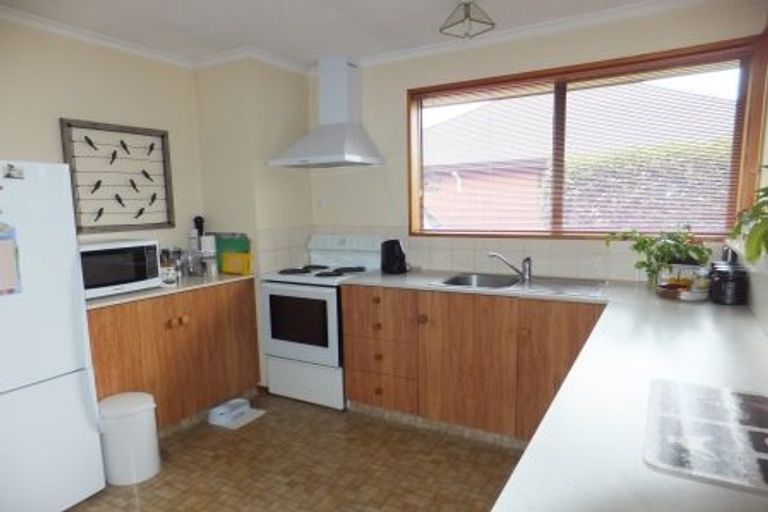 Photo of property in 22 Kingrove Street, Bishopdale, Christchurch, 8053