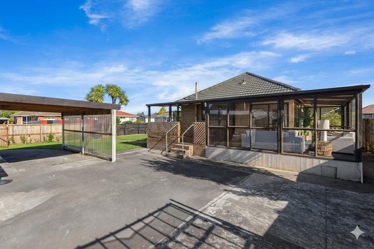Photo of property in 73 Tauiwi Crescent, Hei Hei, Christchurch, 8042