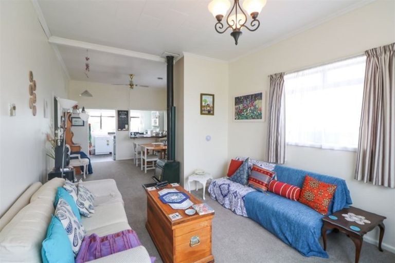 Photo of property in 53 Raymond Street, West End, Timaru, 7910