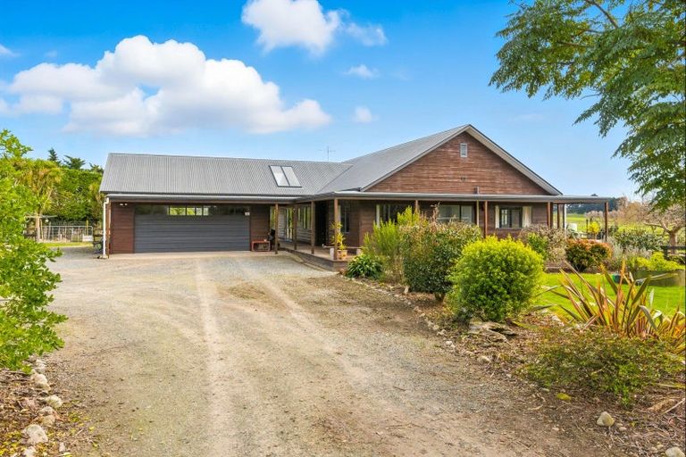 Photo of property in 70 Joblins Road, Levin, 5571