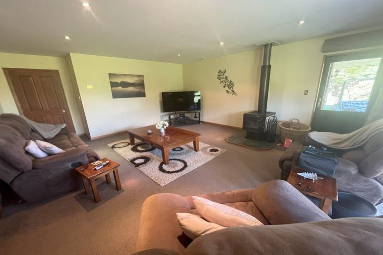 Photo of property in 2377 Homebush Road, Coalgate, 7673