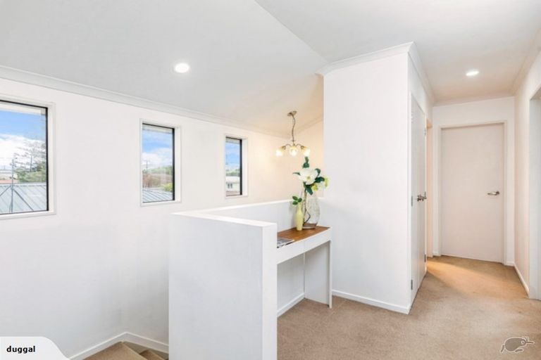 Photo of property in 145a Rathgar Road, Henderson, Auckland, 0610