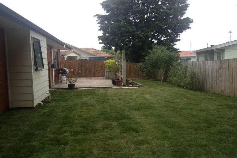 Photo of property in 70 Milson Drive, Papakura, 2110