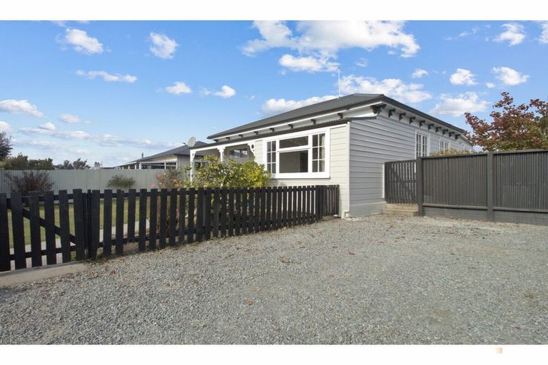 Photo of property in 15 Leckie Street, Redruth, Timaru, 7910