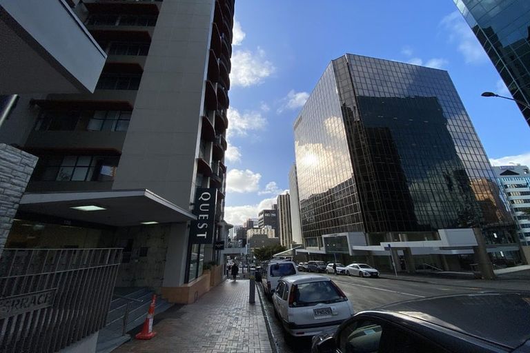 Photo of property in Terrace Tower Apartments, 12d/126 The Terrace, Wellington Central, Wellington, 6011