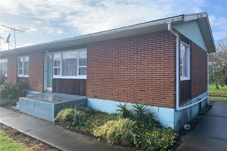 Photo of property in 371 Massey Road, Mangere East, Auckland, 2024