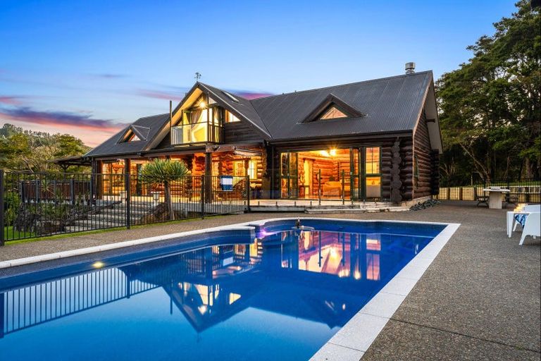 Photo of property in 870 Woodcocks Road, Kaipara Flats, Warkworth, 0981