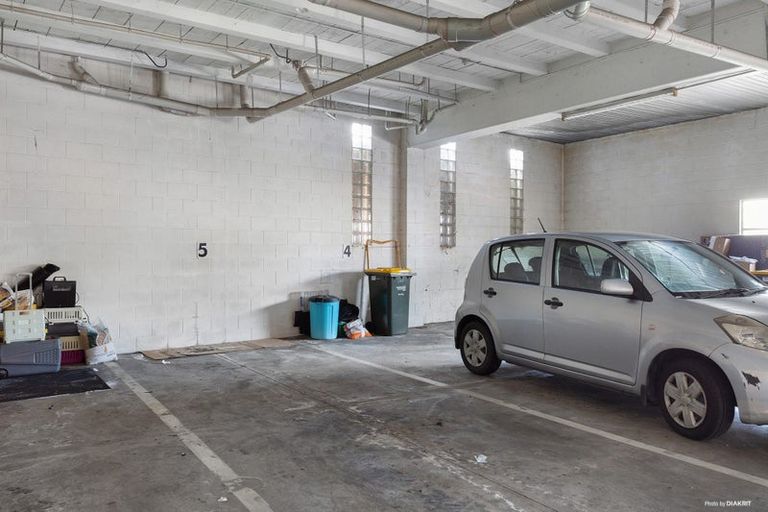 Photo of property in 5/81 Birkenhead Avenue, Birkenhead, Auckland, 0626