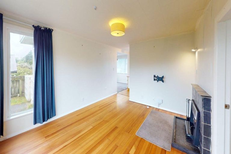 Photo of property in 33 Dale Road, Raumati South, Paraparaumu, 5032