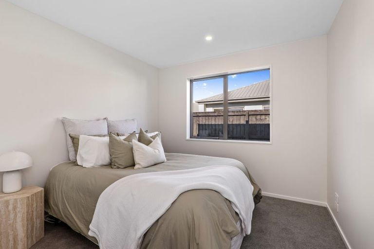 Photo of property in 70 Blakes Road, Belfast, Christchurch, 8051