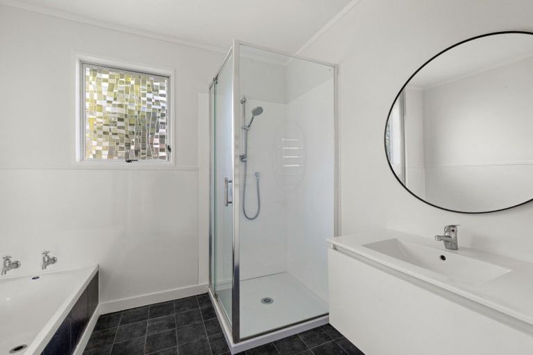 Photo of property in 95a King Street, Taradale, Napier, 4112