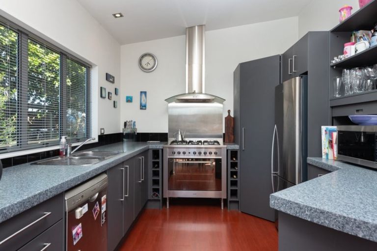 Photo of property in 33b Links Avenue, Mount Maunganui, 3116