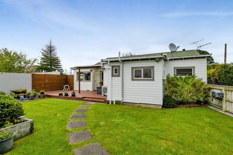 Photo of property in 336 South Road, Hawera, 4610