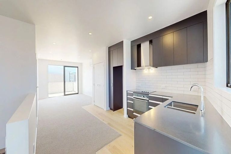Photo of property in 25 Kamahi Place, Paraparaumu, 5032