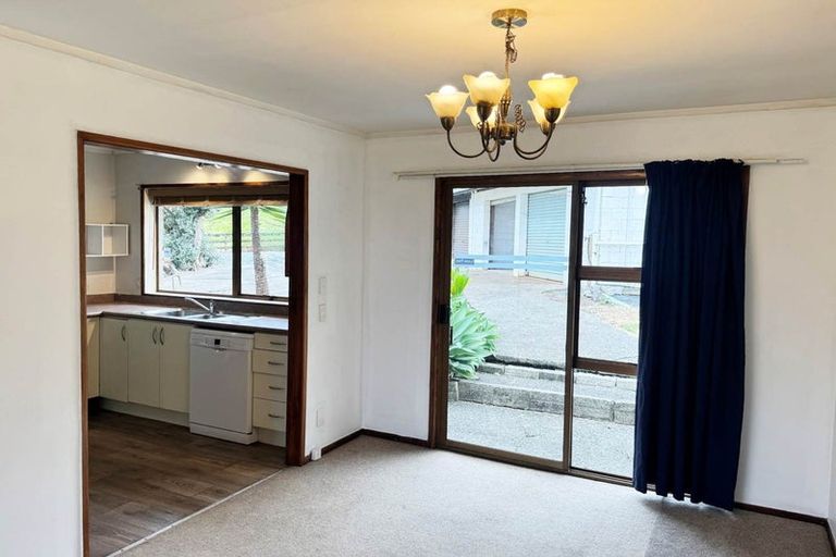 Photo of property in 19 Spur Road, Stillwater, Silverdale, 0993