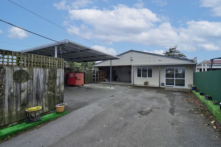 Photo of property in 180 Dixon Street, Masterton, 5810