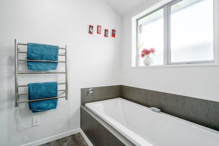 Photo of property in 6 Mullion Lane, Burwood, Christchurch, 8083