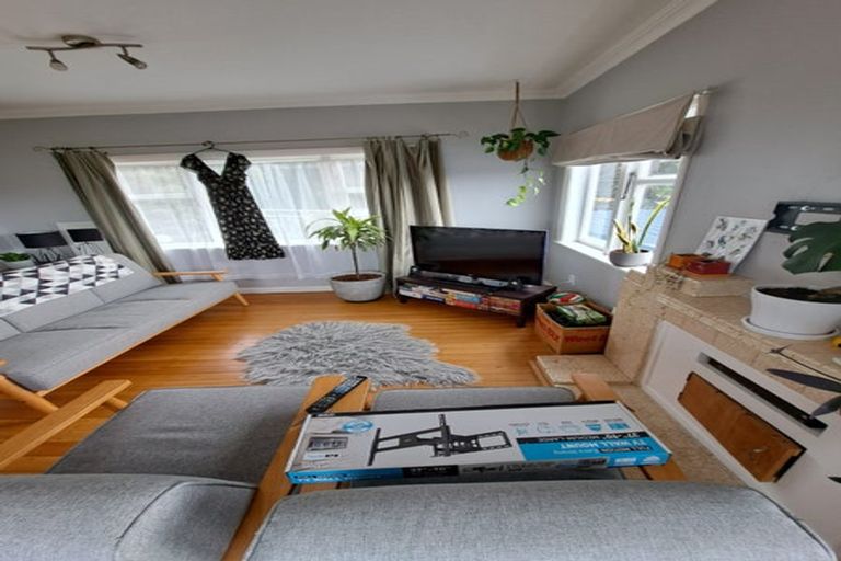 Photo of property in 5a Farnham Street, Mornington, Wellington, 6021