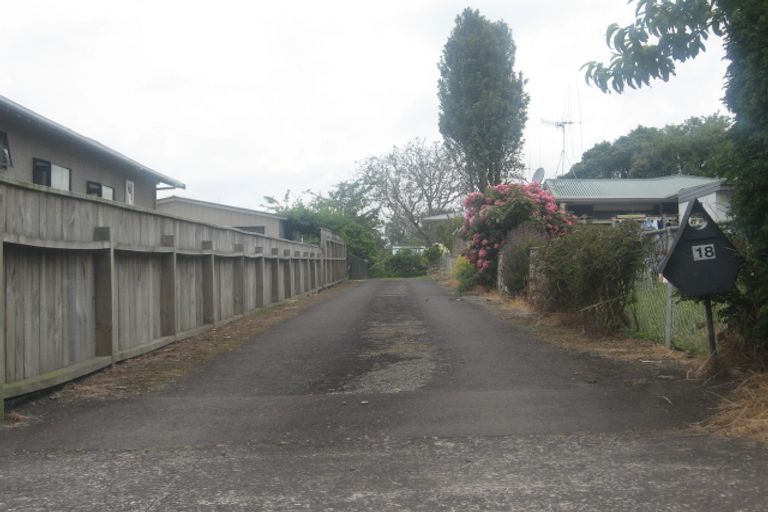 Photo of property in 18 Moehau Street, Te Puke, 3119